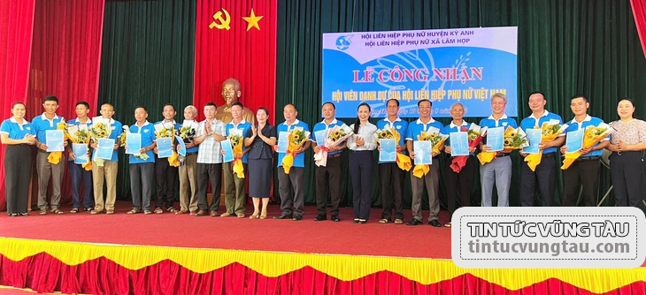  Hà Tĩnh công nhận 31 nam giới là hội viên danh dự Hội Liên hiệp phụ nữ