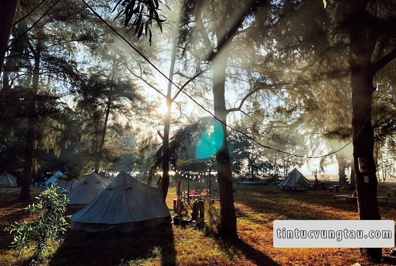 Hồ Tràm Camping