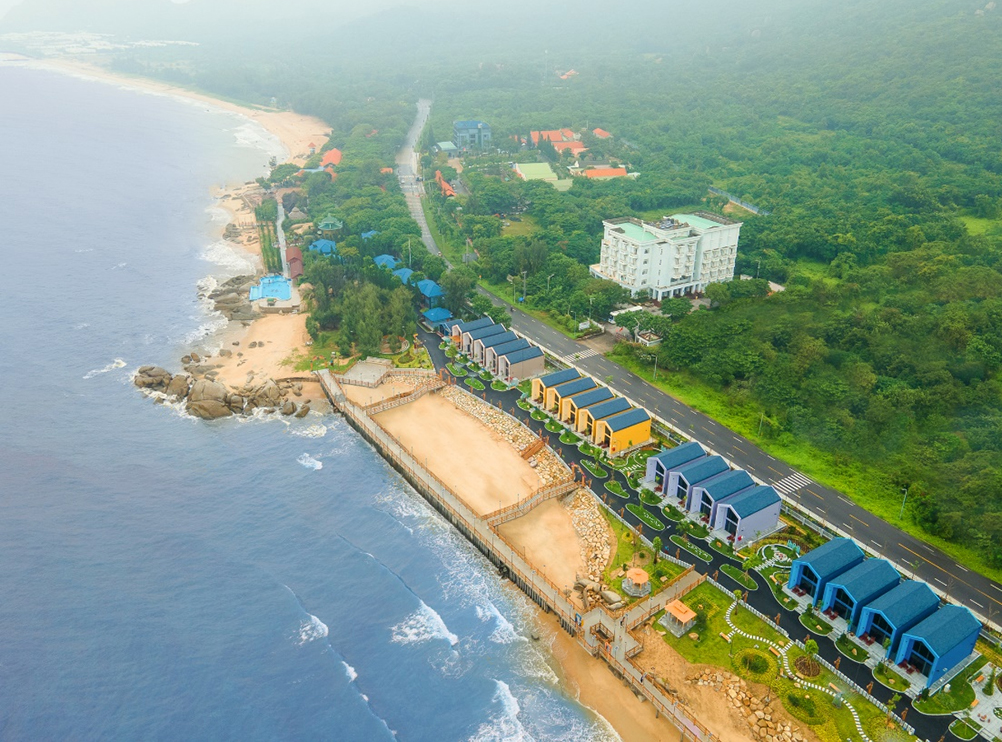 Trân Châu Beach & Resort duyên dáng bên bờ biển Phước Hải