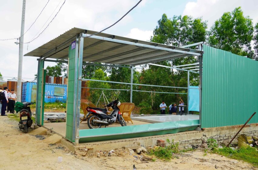  Hình ảnh 3 tổ công tác tiến hành kiểm tra trật tự xây dựng tại 1 phường ở TP HCM trong ngày 10-7
