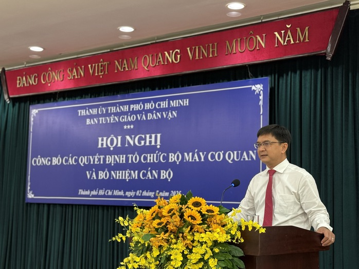  Hình ảnh các nhân sự mới của Ban Tuyên giáo và Dân vận Thành ủy TP HCM