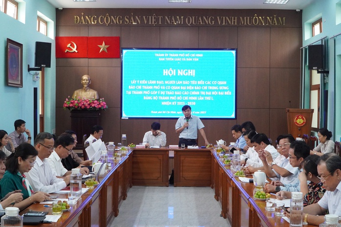  Người làm báo góp ý dự thảo Văn kiện Đại hội đại biểu Đảng bộ TP HCM