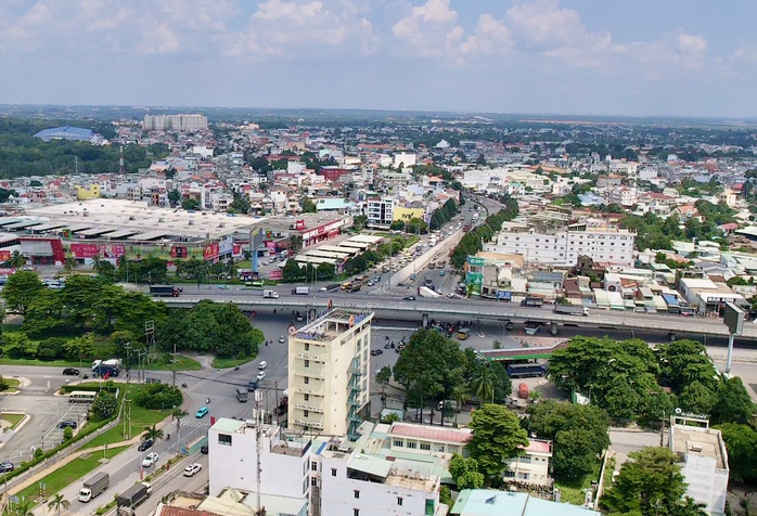  Làm đường trên cao dọc Quốc lộ 51: 2 phương án với vốn dự kiến hơn 16.000 tỉ đồng