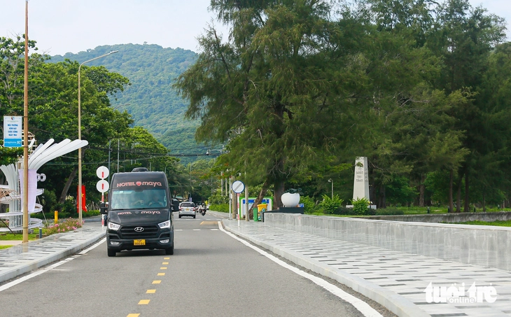  Côn Đảo hướng tới giao thông xanh: 6 tuyến buýt điện mở đầu hoạt động ra sao?