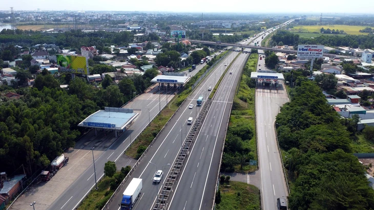  Lập tổ công tác triển khai các dự án giao thông kết nối TP.HCM và Đồng Nai