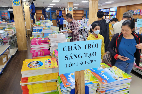  Cấp thiết chỉnh sửa sách giáo khoa